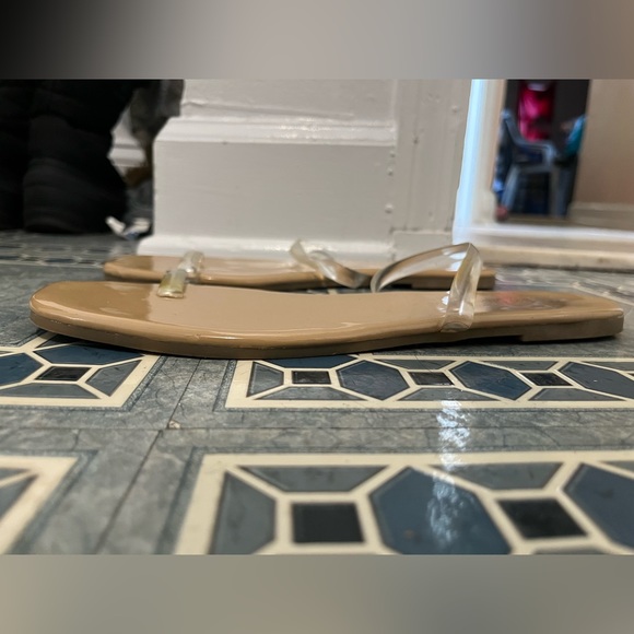 Cream Color Sandals - Picture 3 of 6